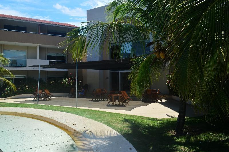 Sun Hotel Warnes Exterior foto